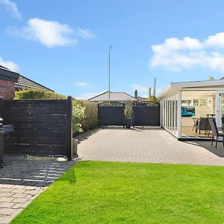 Cozy House Close To The Beach, Forest And Villa Esbjerg
